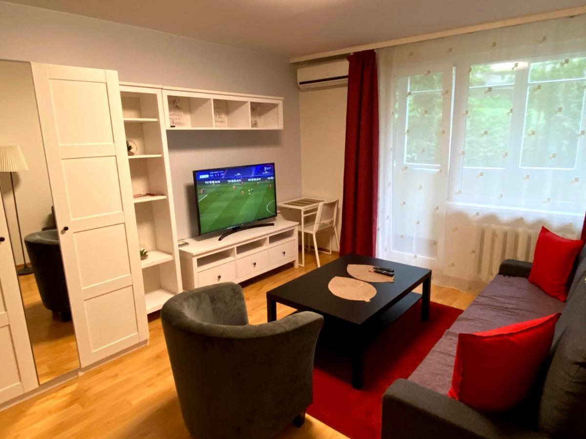 Your - Apartment, Balcony, Parking & Self Check-in Vilna