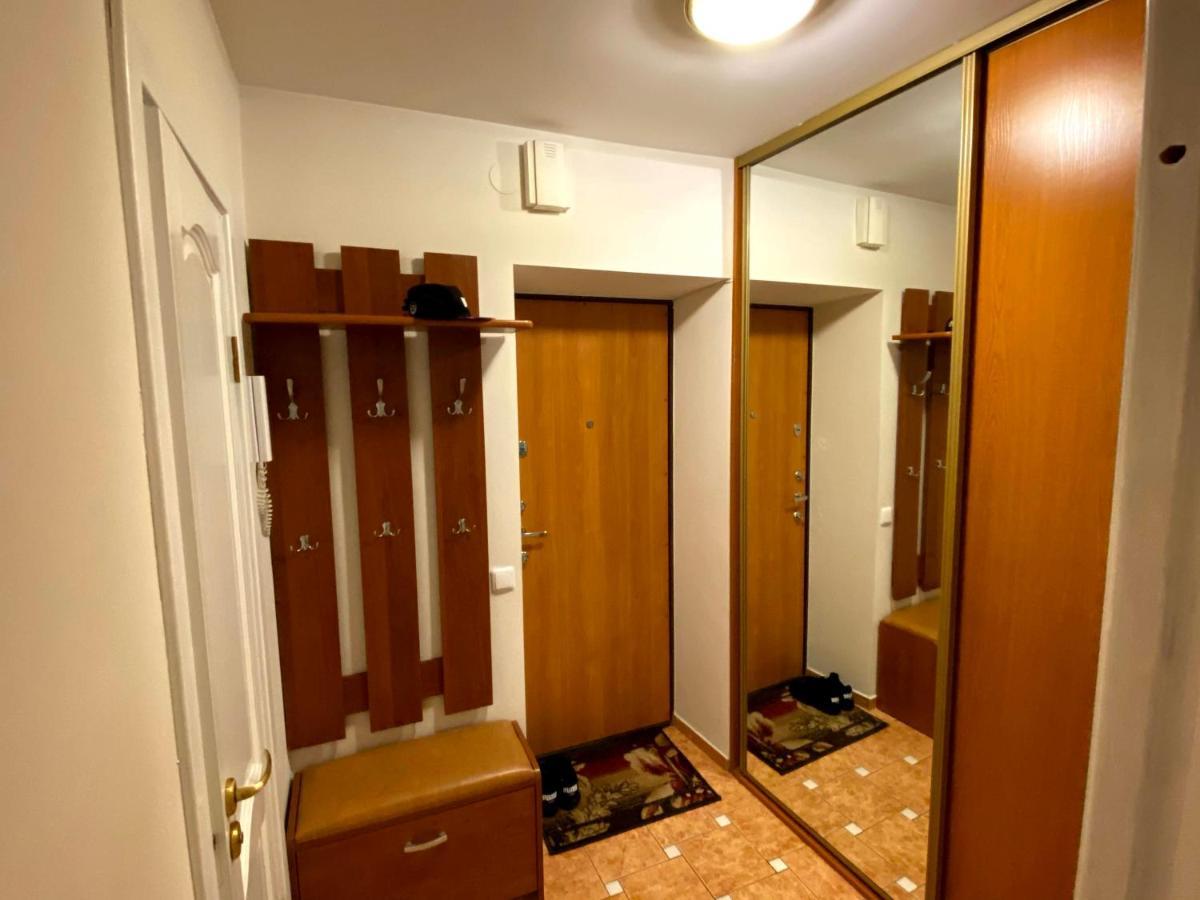 Huoneisto Your - Apartment, Balcony, Parking & Self Check-in *